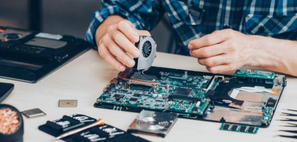5 Reasons to Hire a Professional for Computer Repairs